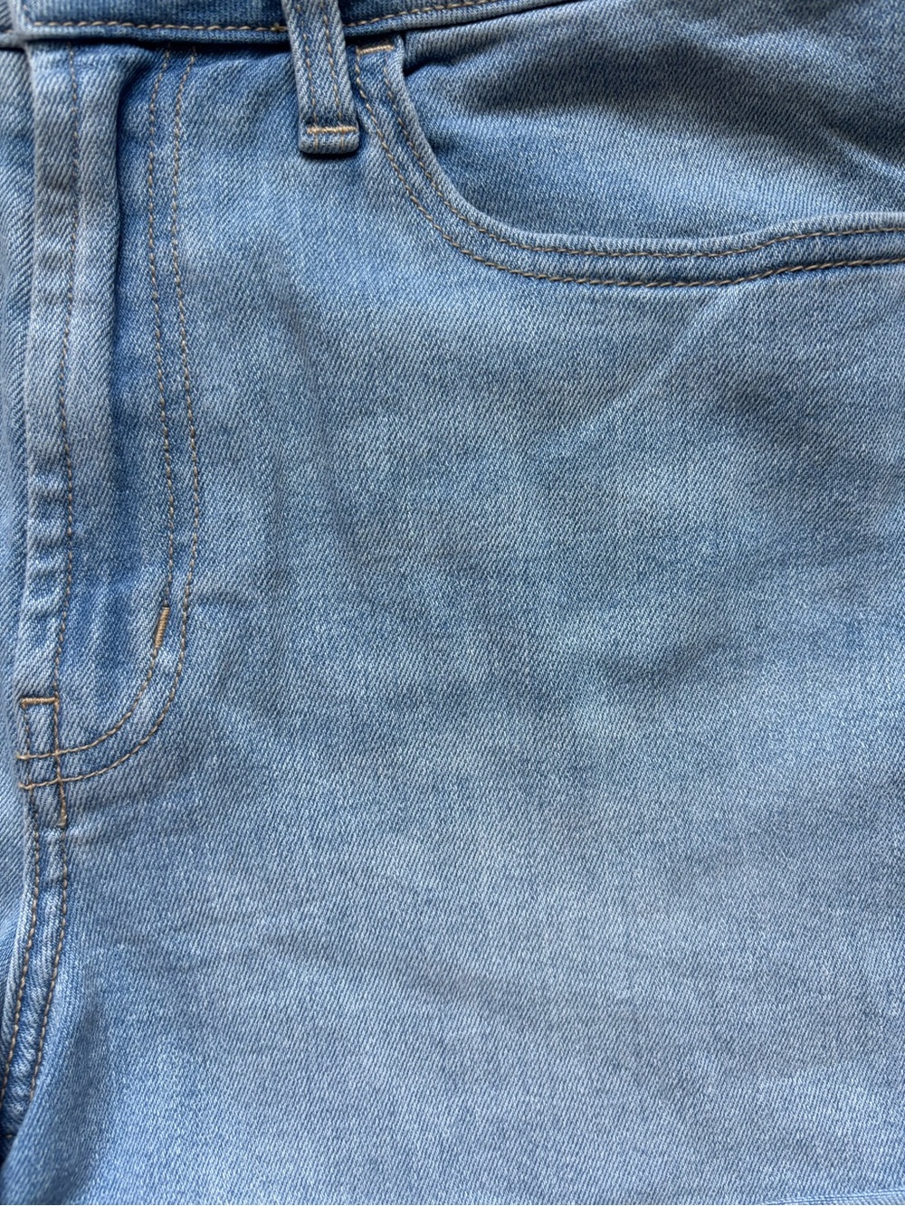 Old Navy Light Blue Denim Roll-Cuff Women's Shorts - Picture 9 of 9